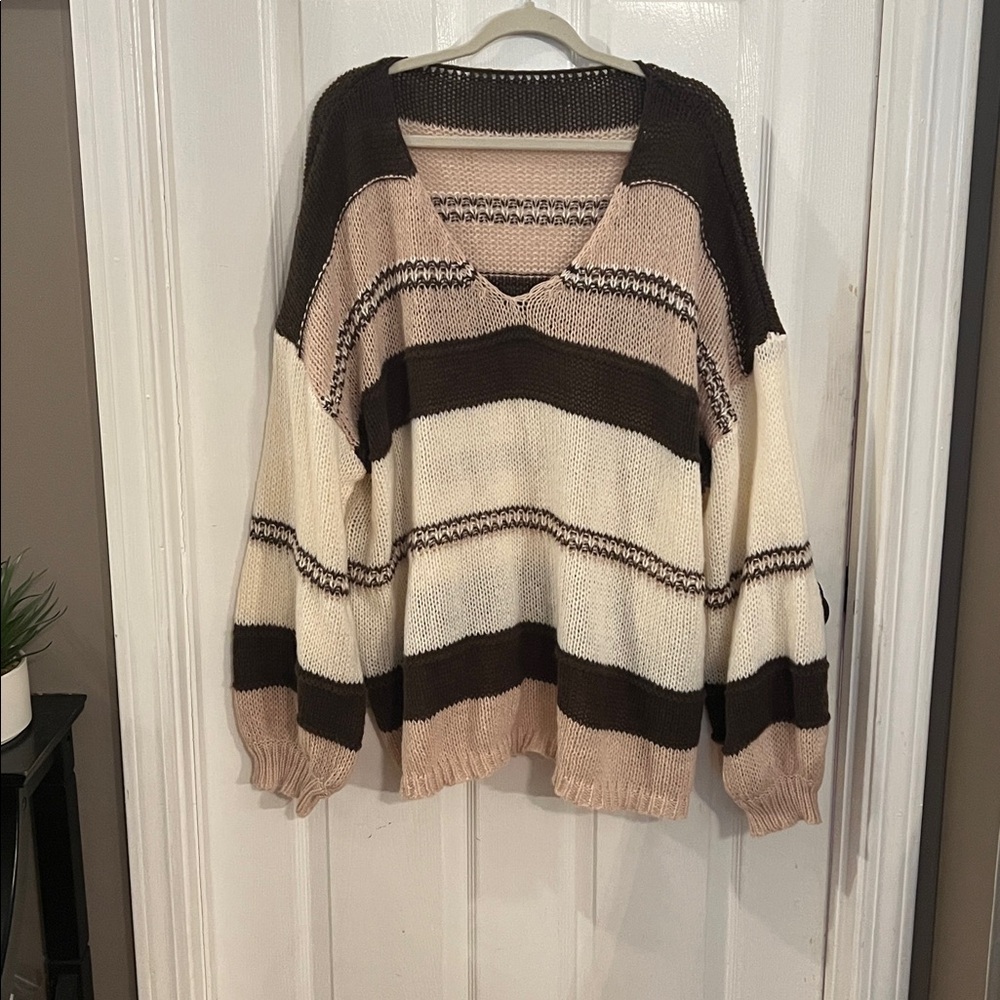 SHEIN Women's V-Neck Sweater - Brown, Cream, and Tan